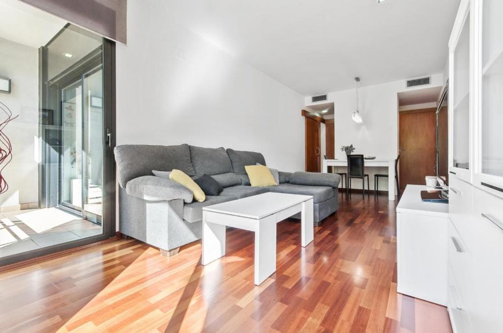 Barcelona-Forum Apartments Sant Adrià de Besòs Esterno foto